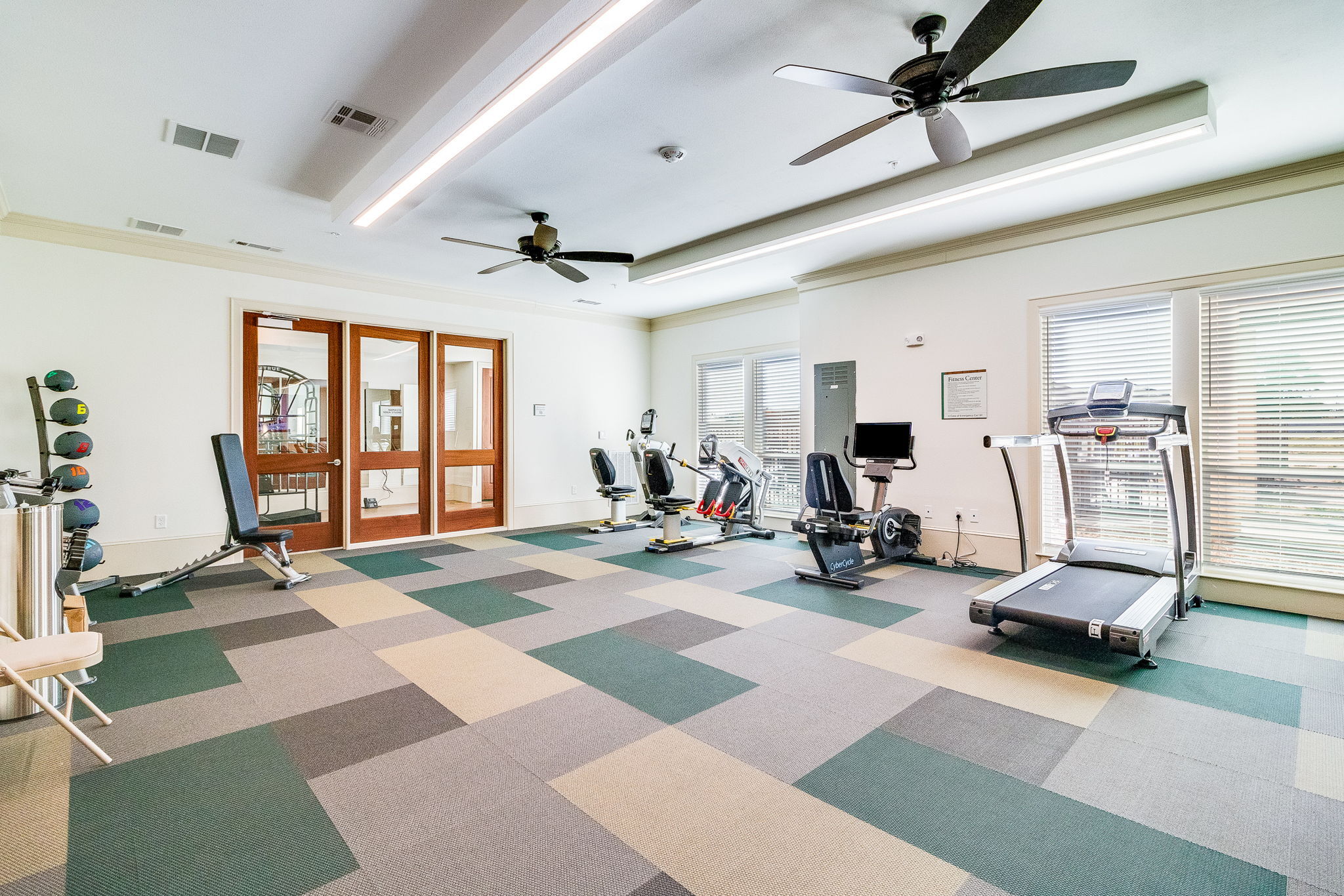 12-web-or-mls-Imperial Pointe Senior Living-11