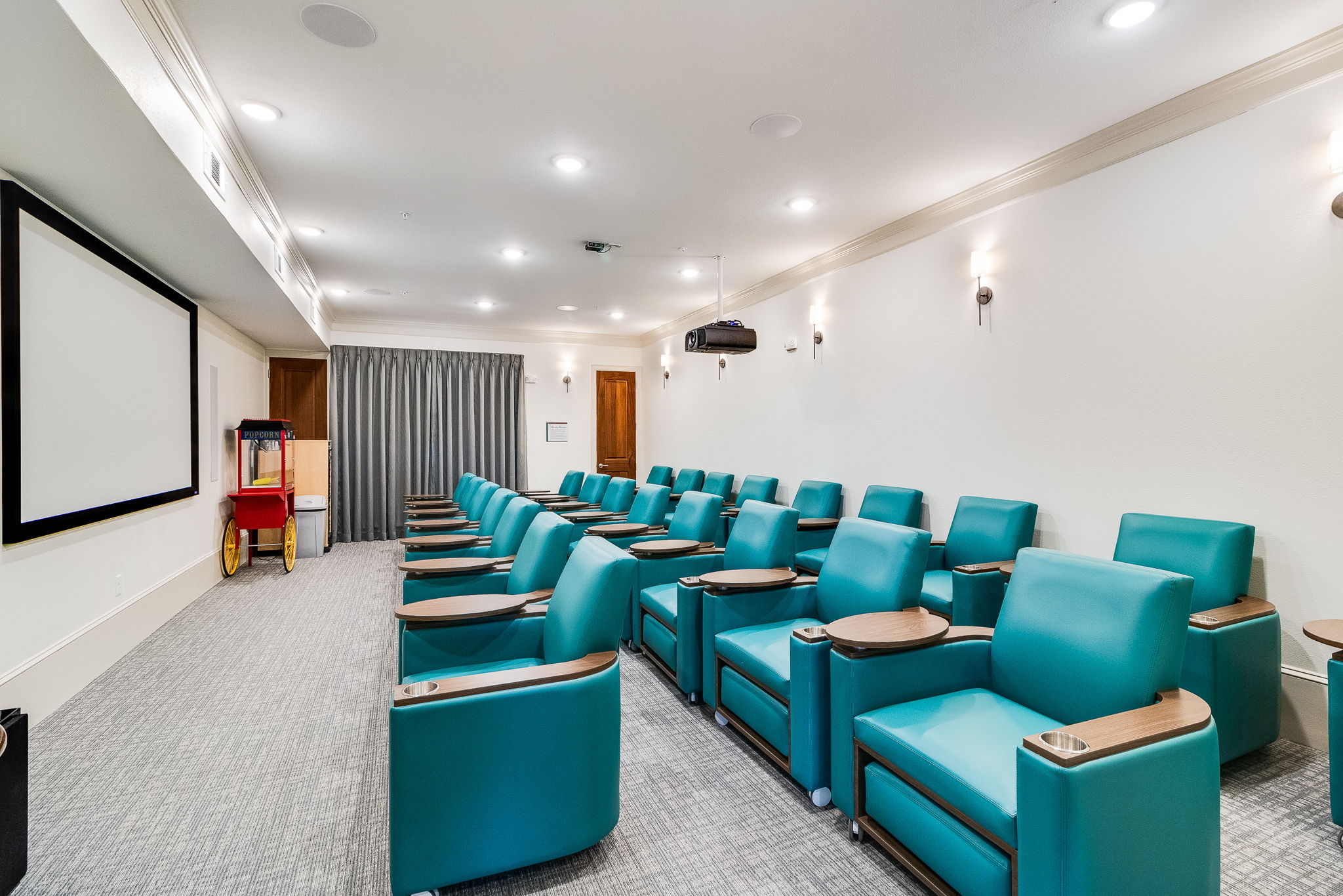 19-web-or-mls-Imperial Pointe Senior Living-18