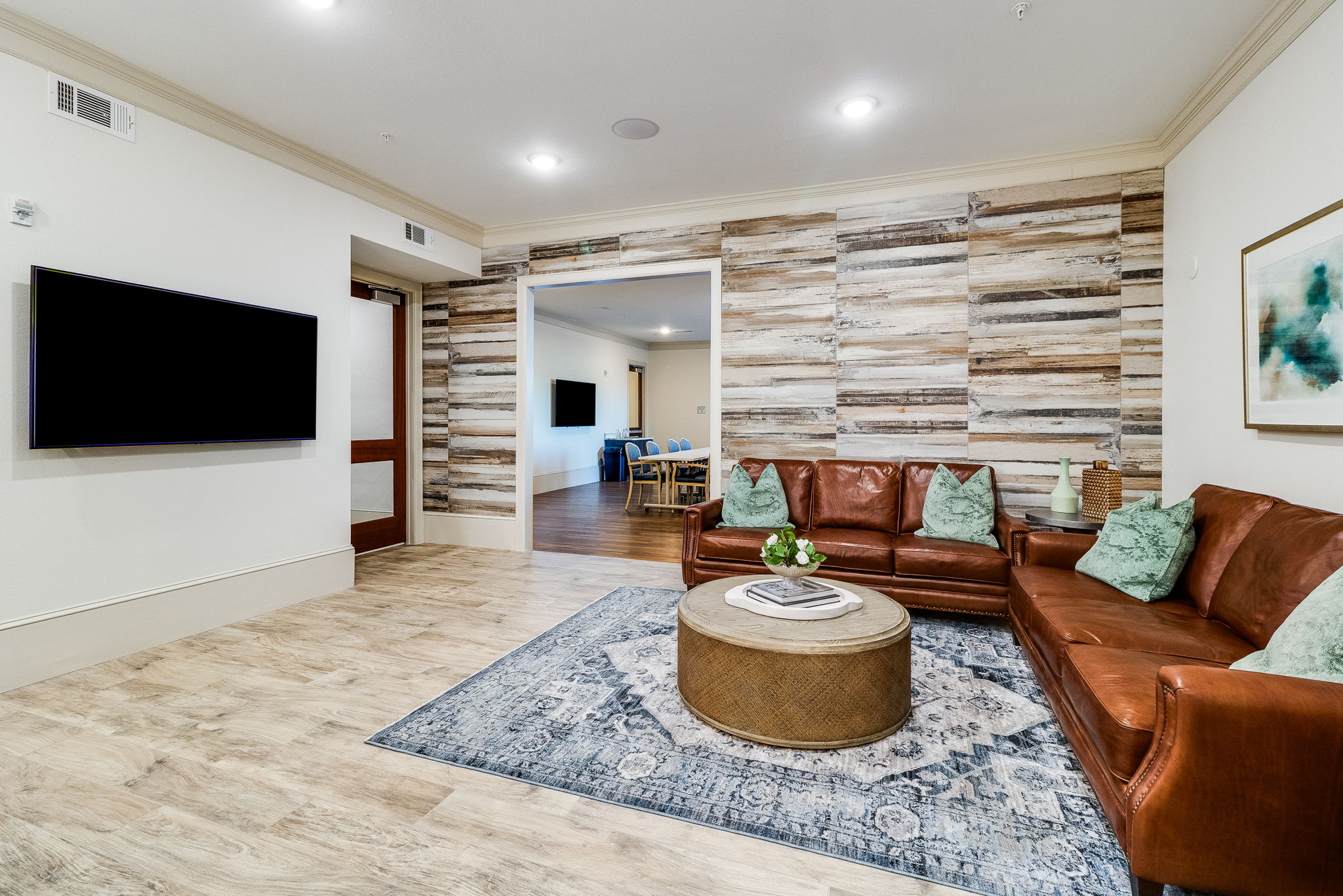 23-web-or-mls-Imperial Pointe Senior Living-22