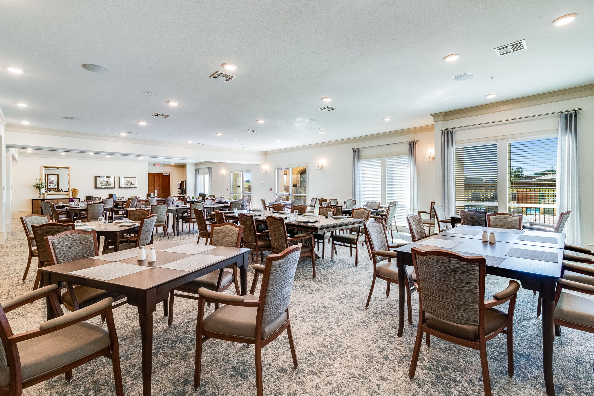 25-web-or-mls-Imperial Pointe Senior Living-24