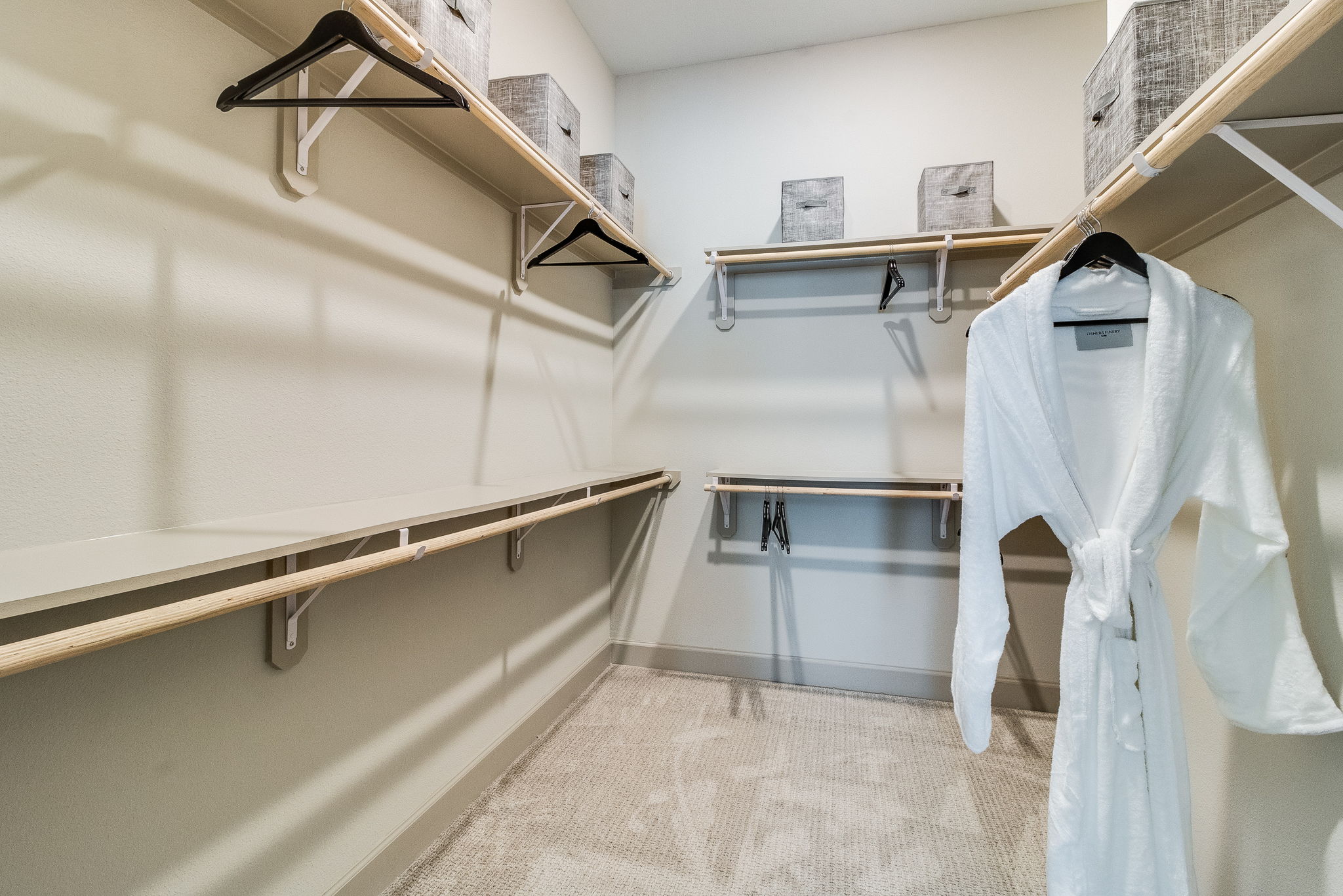 42-web-or-mls-Imperial Pointe Senior Living-41